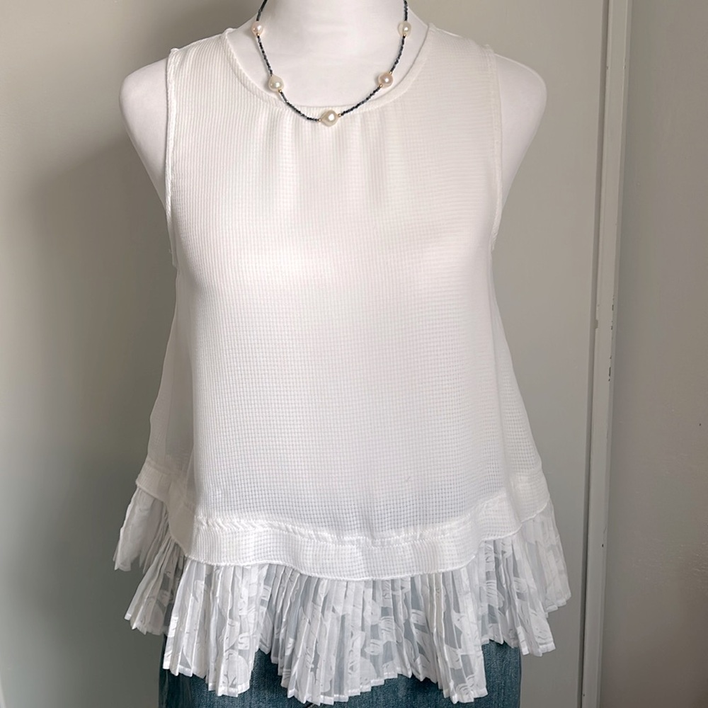 Women’s Chic Semi-Sheer Sleeveless Pleated Floral Burnout Hem Summer Blouse